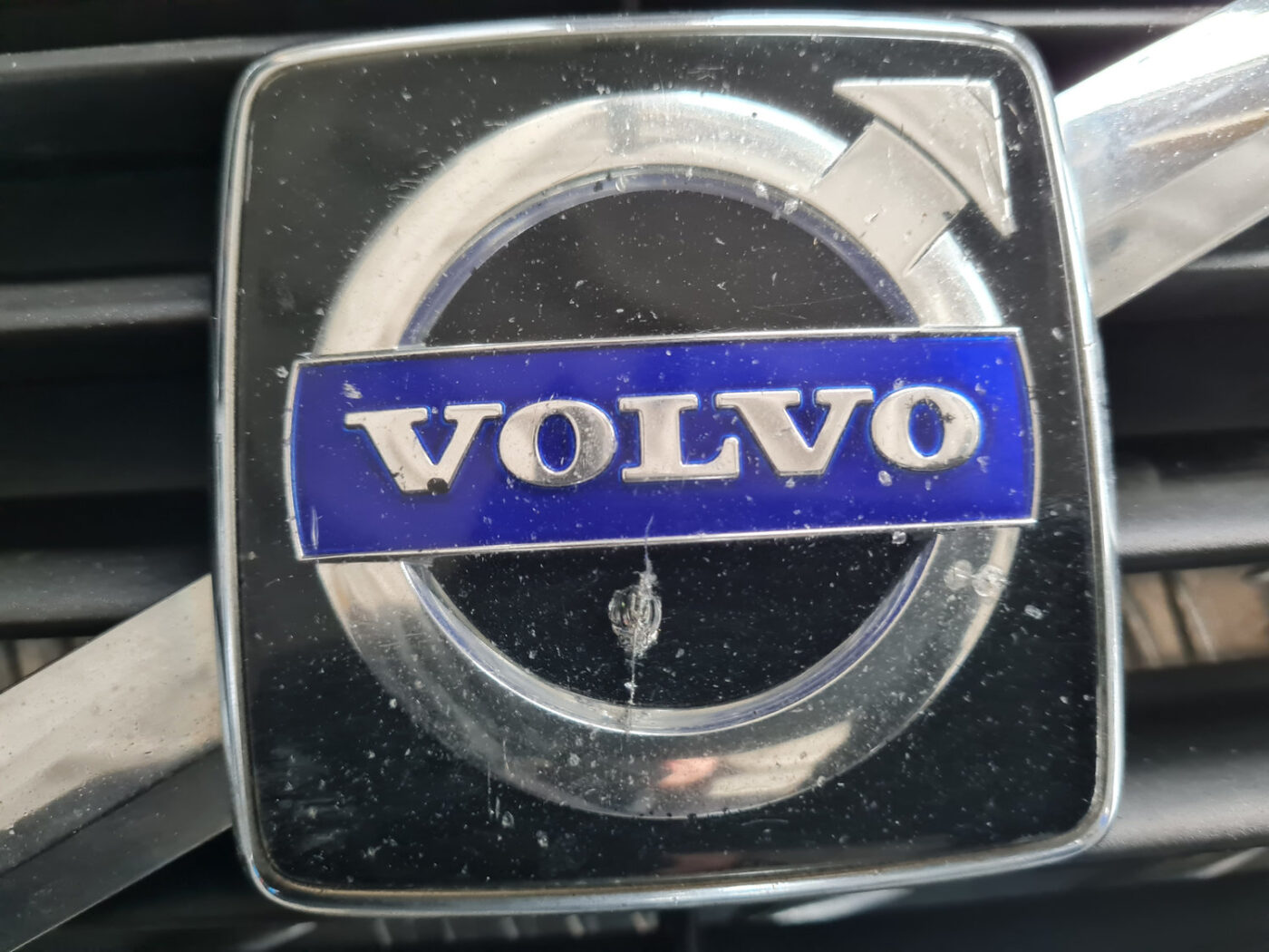 Bufera reste priekš VOLVO C30 2009 10 Bufera reste priekš VOLVO C30 2009