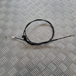 Pārsega slēdzenes trose priekš VOLVO C30 2009