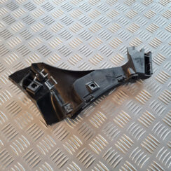 Aizmugurēja bufera kronšteins priekš VOLVO C30 2009