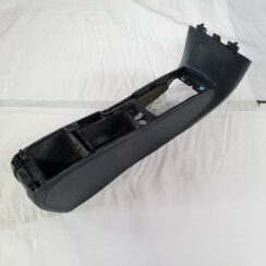 Centrālās konsoles apdares lielākā daļa priekš VOLVO C30 2009