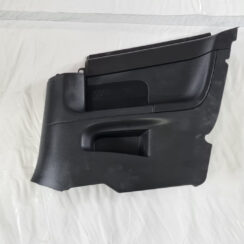 Aizmugurējo labo durvju apdare priekš VOLVO C30 2009