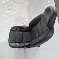 Priekšējais labais sēdeklis priekš VOLVO C30 2009