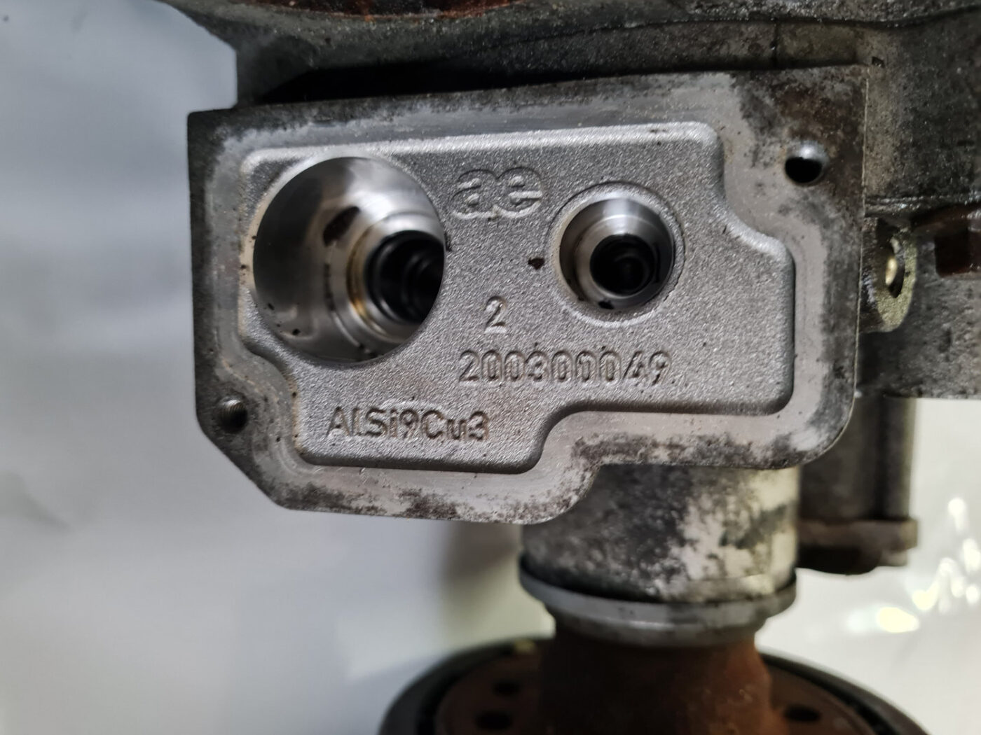 Aizmugurējais reduktors priekš VOLVO XC70 2007 13 Aizmugurējais reduktors priekš VOLVO XC70 2007