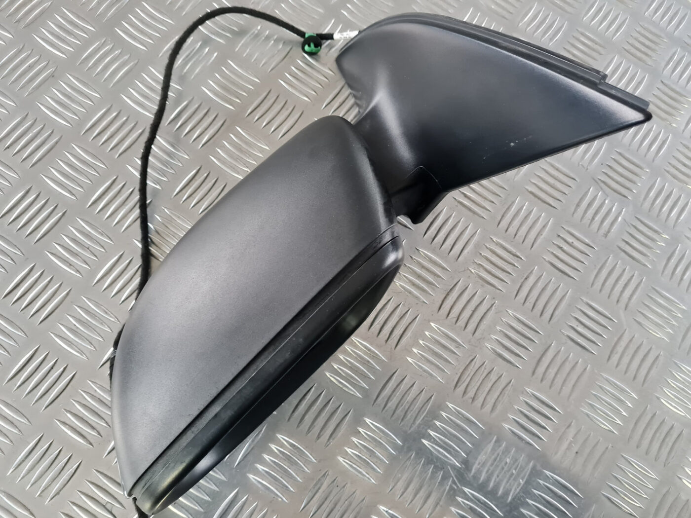 Ārējais spogulis, pa kreisi priekš VW GOLF 6 2011