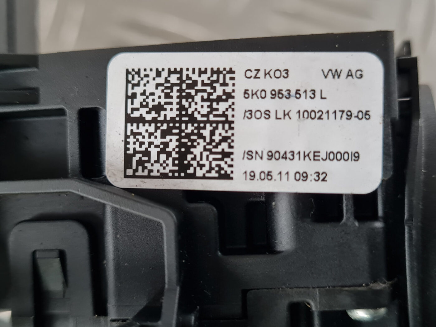 Stūres statnes slēdzis priekš VW GOLF 6 2011