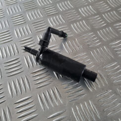 Mazgātāja šķidruma sūknis priekš VW GOLF 6 2011