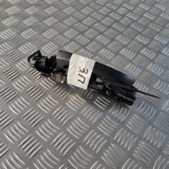 Aizmugurējāis labais durvju rokturis priekš VW GOLF 6 2011