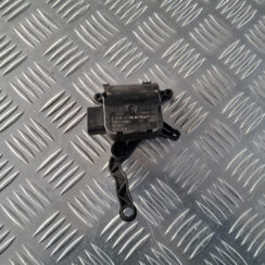 Apsildes sistēmas aktuators priekš VW GOLF 6 2011