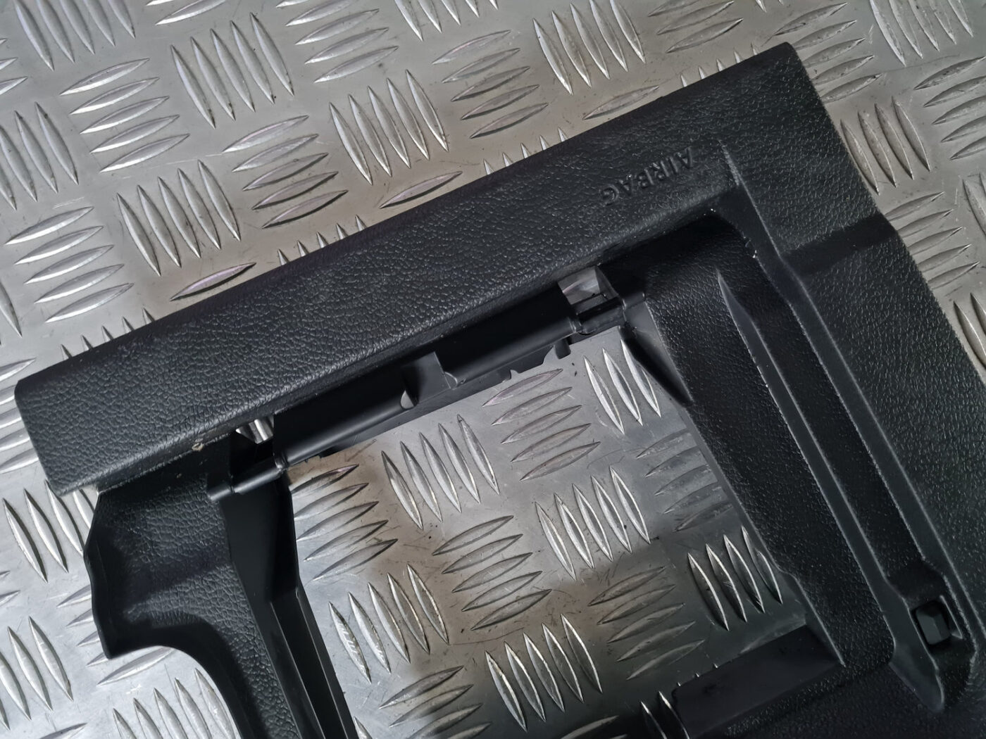 Gaismas slēdža apdare (uz paneļa) priekš VW GOLF 6 2011