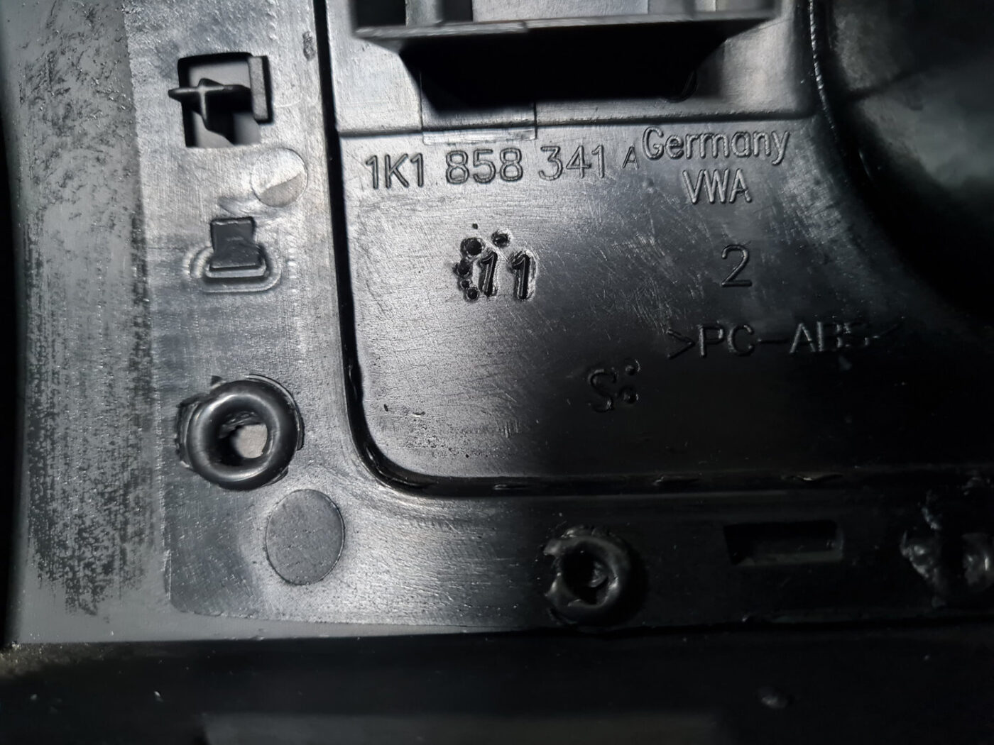 Gaismas slēdža apdare (uz paneļa) priekš VW GOLF 6 2011