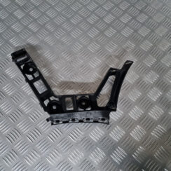 Aizmugurēja bufera kronšteins priekš VW GOLF 6 2011