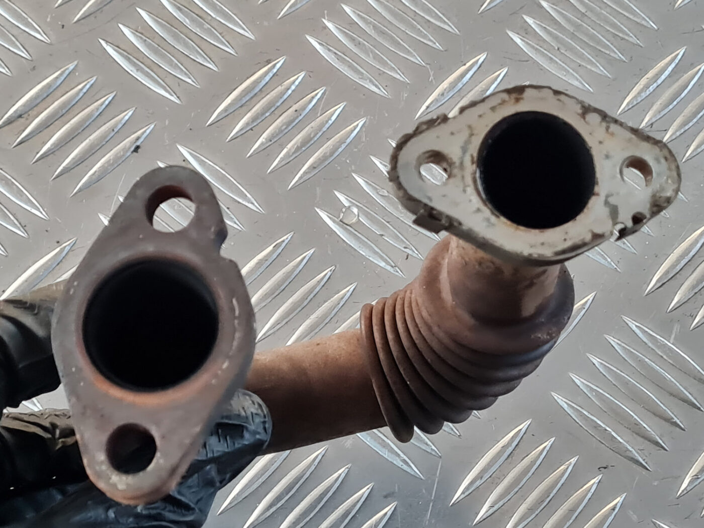 EGR caurule priekš VW GOLF 6 2011