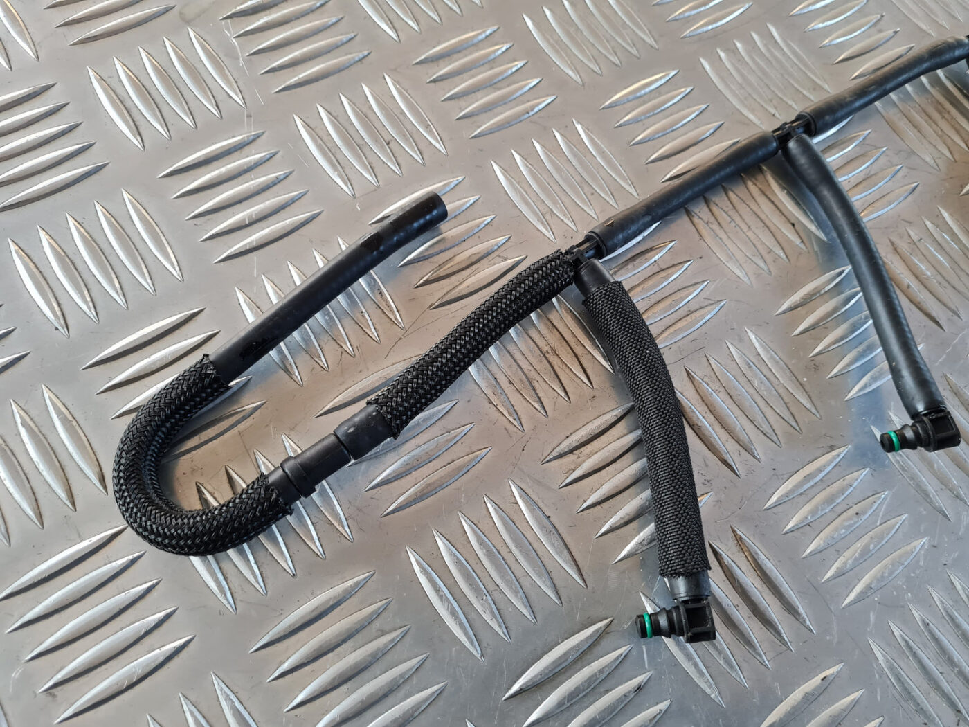 Degvielas atgriešanas caurule priekš VW GOLF 6 2011 3 Degvielas atgriešanas caurule priekš VW GOLF 6 2011