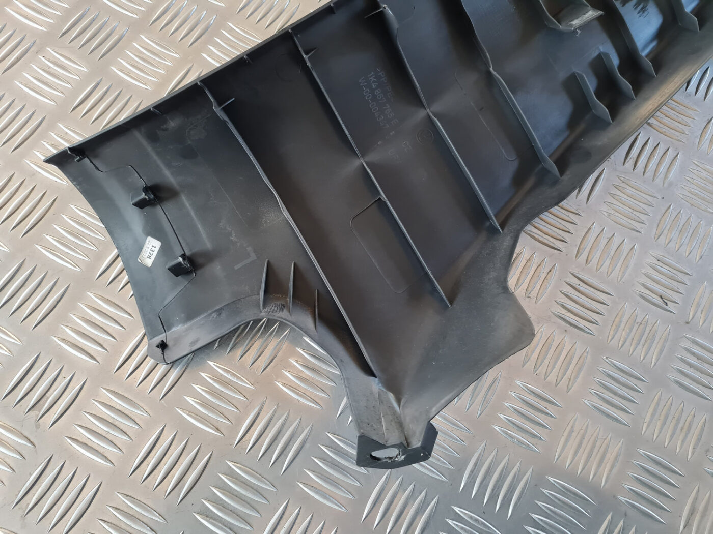 Aizmugurējo sēdekļu daļa priekš VW GOLF 6 2011