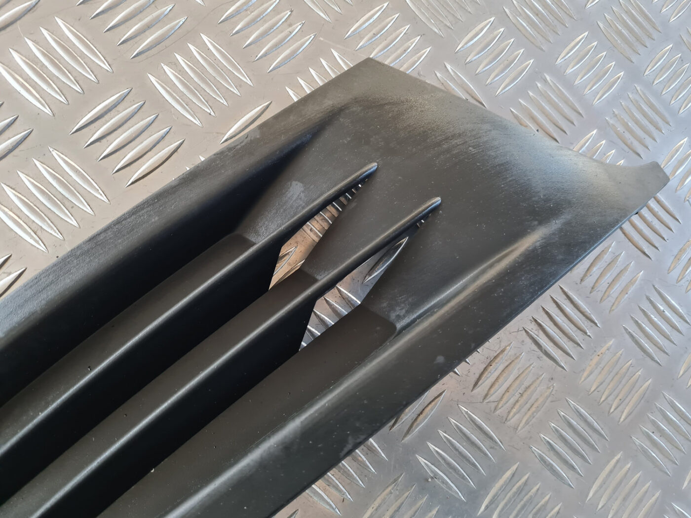 Miglas luktura reste, pa labi priekš VW GOLF 6 2011