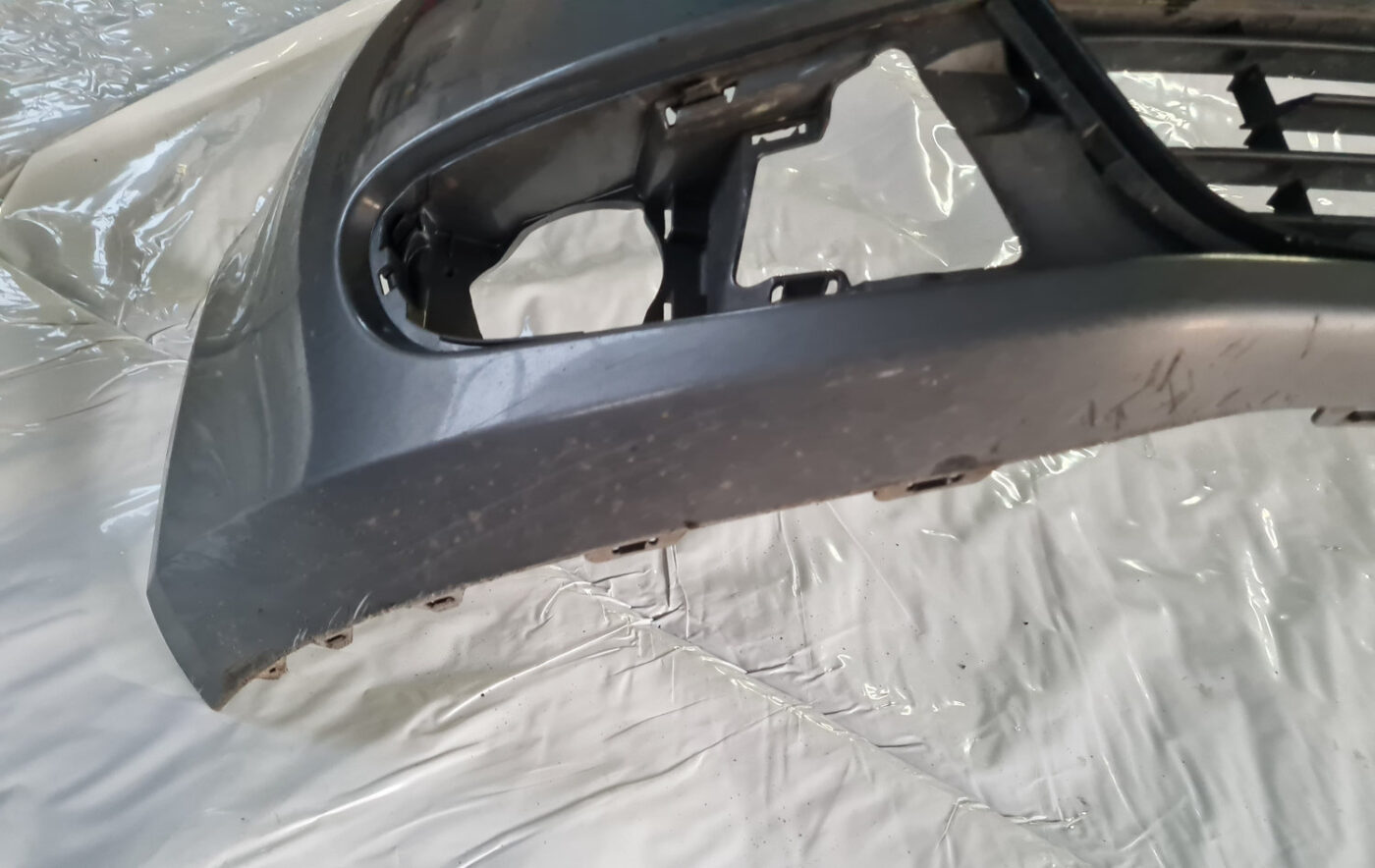 Priekšējais buferis priekš VW GOLF 6 2011 25 Priekšējais buferis priekš VW GOLF 6 2011