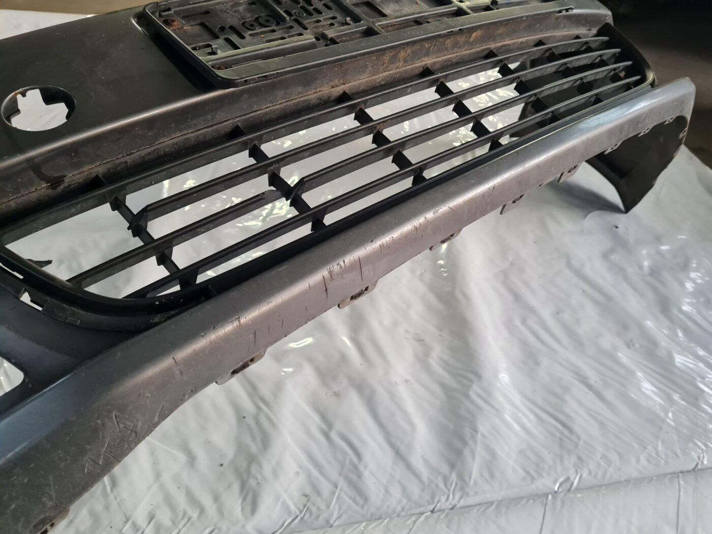 Priekšējais buferis priekš VW GOLF 6 2011 24 Priekšējais buferis priekš VW GOLF 6 2011