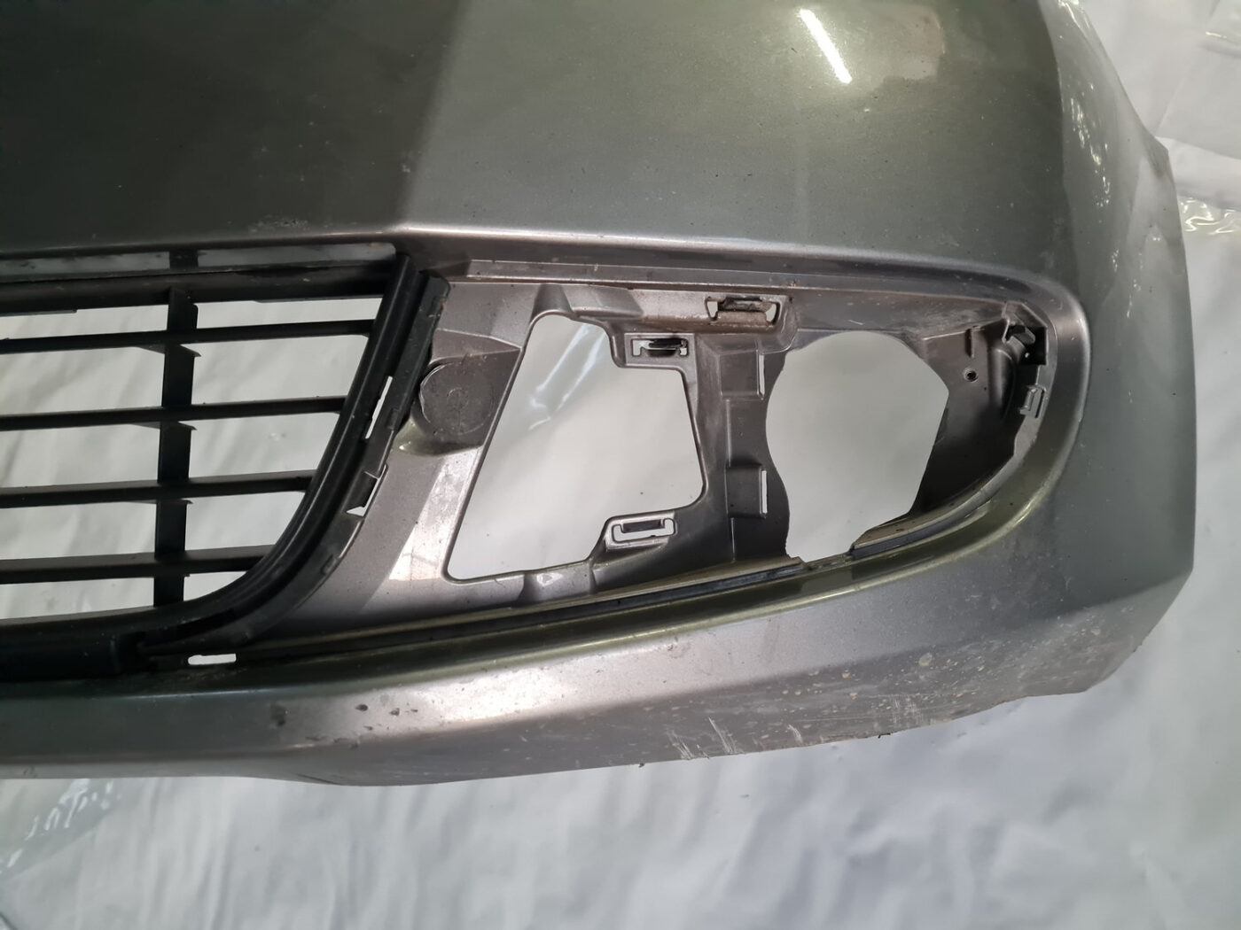 Priekšējais buferis priekš VW GOLF 6 2011 21 Priekšējais buferis priekš VW GOLF 6 2011